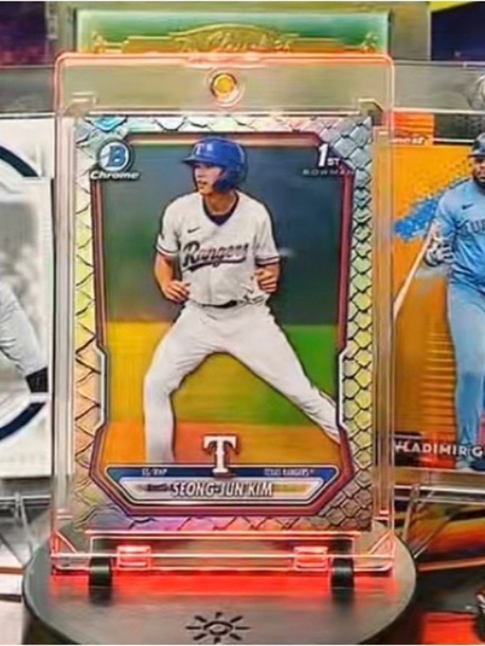 Topps Chrome Seong-Jun Kim Card - White, Blue, Green